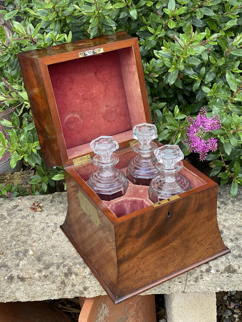 Early 19c Decanter Box