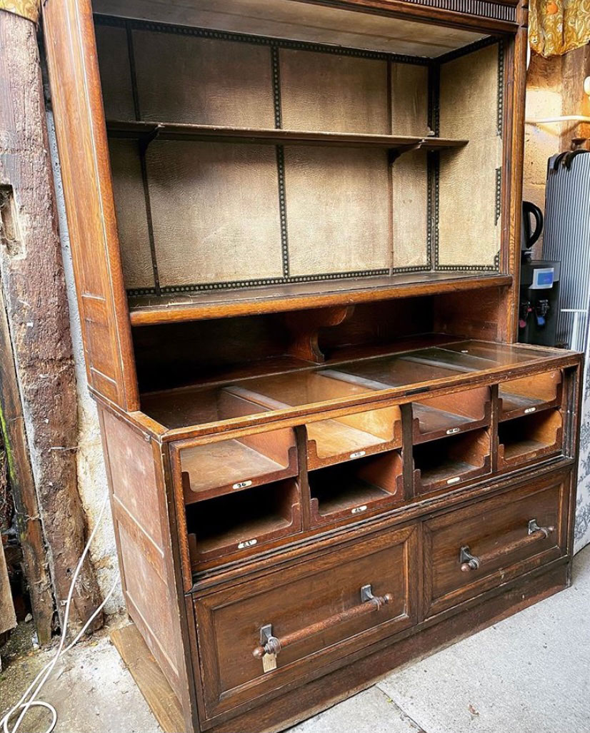 Early 20th Century Oak Shop Display Cabinet for Hats