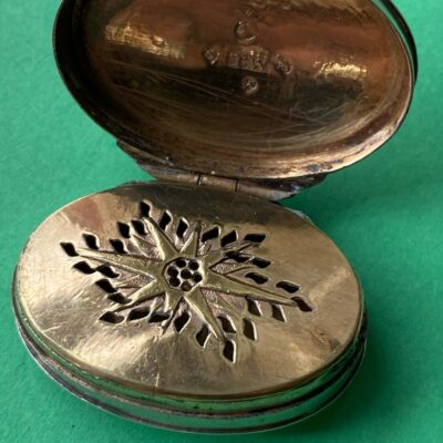 THOMAS  WILLMORE Sterling Silver Georgian Vinaigrette