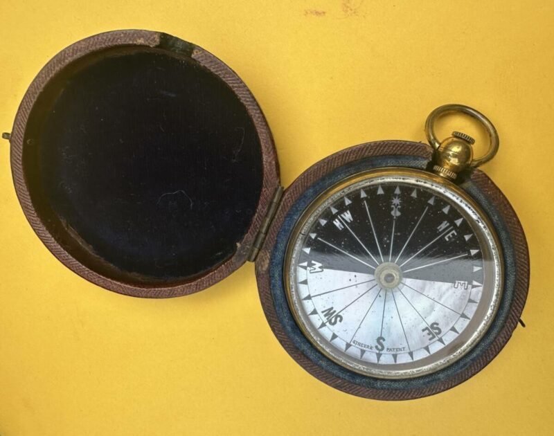 CHADBURNS Cased Gilded Brass Compass