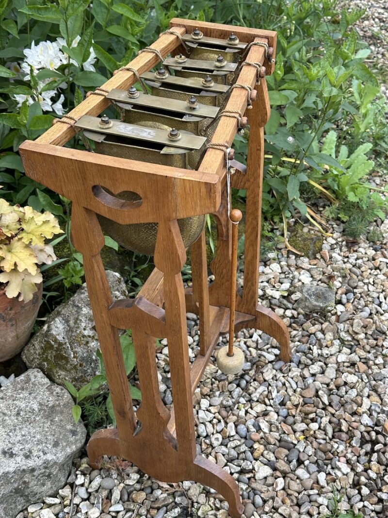Glockenspiel in Arts & Crafts Oak Carved Support - Image 2