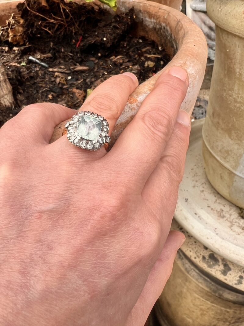 18ct Gold, Aquamarine & Diamond Ring - Image 4