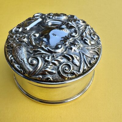 Sterling Silver Lidded Pot, Lined with Velvet