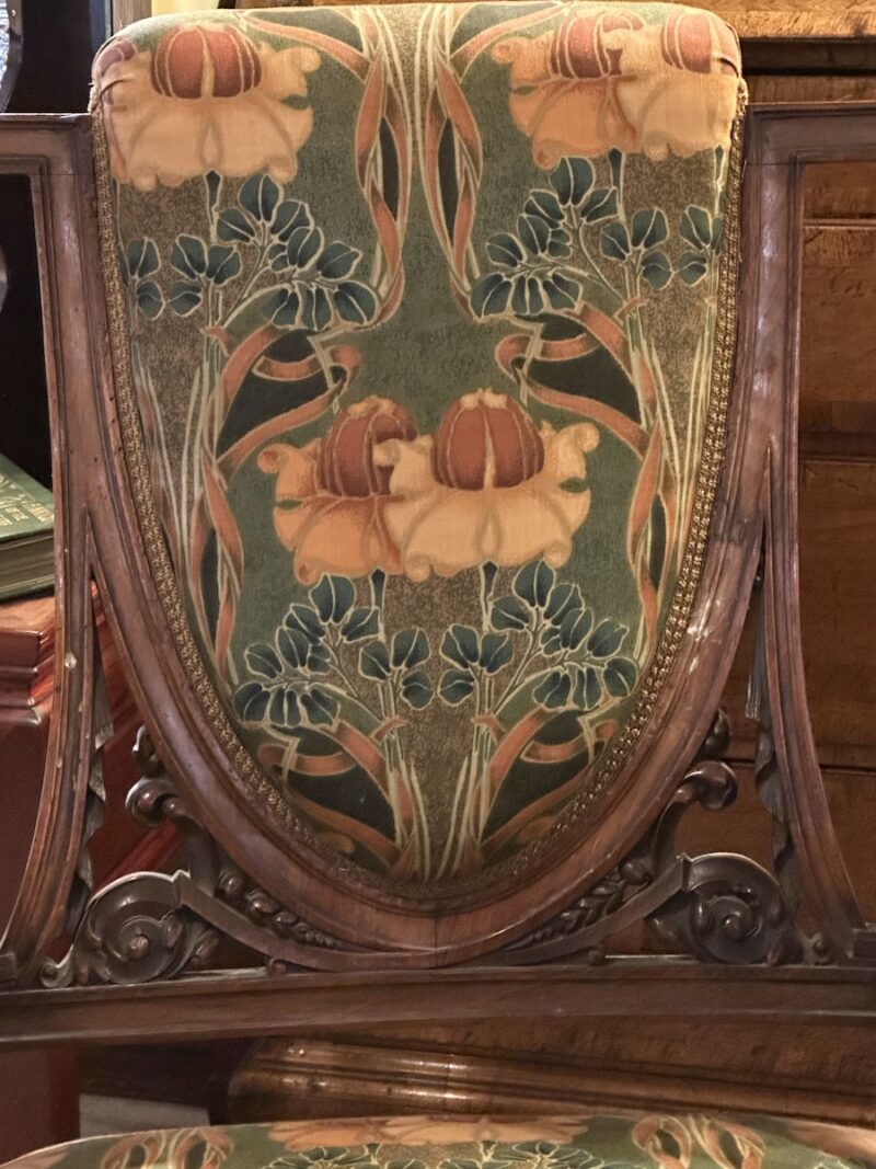 Art Nouveau Carved Walnut 3 Piece Salon Suite - Image 4