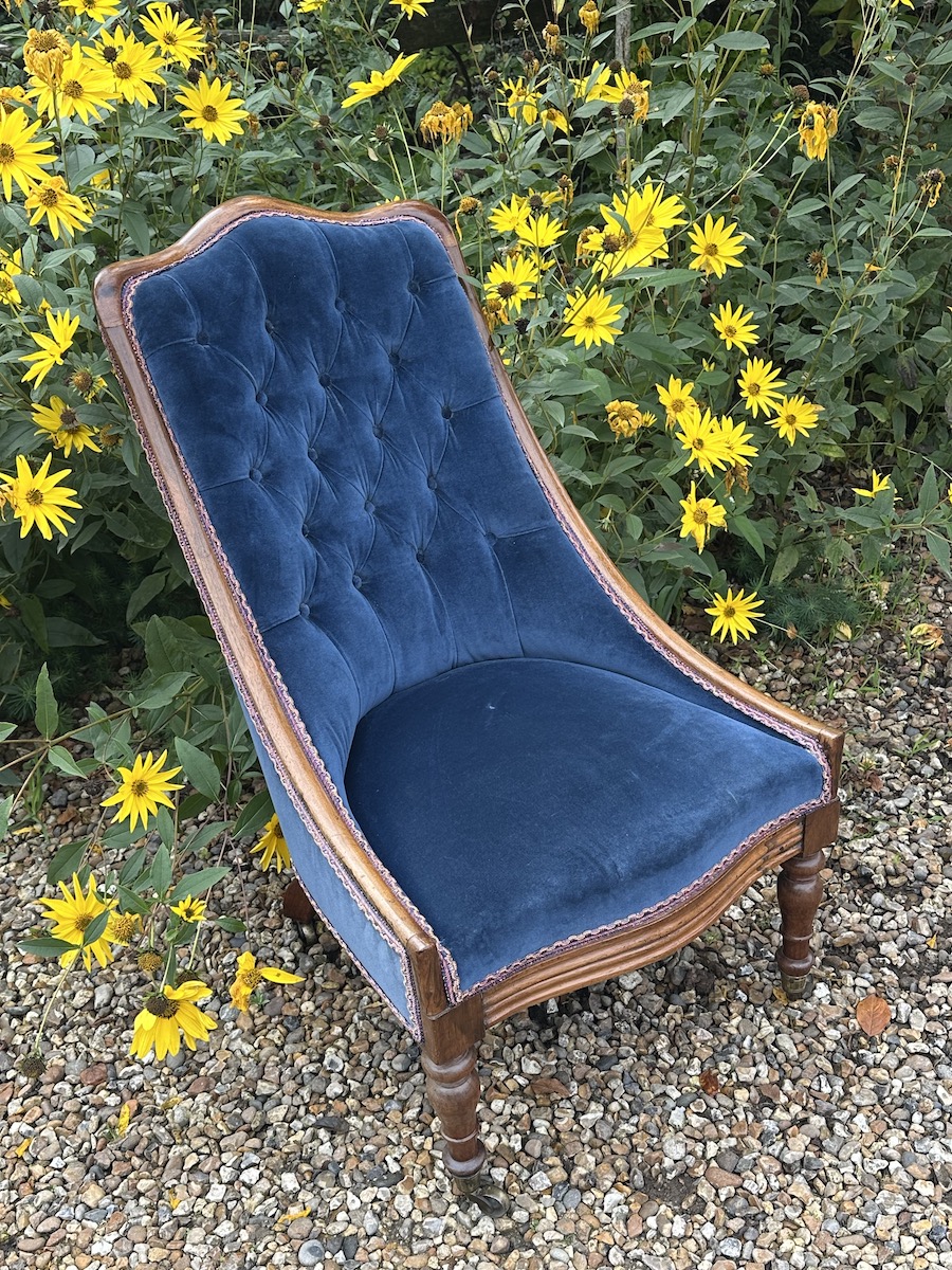 Victorian Mahogany Button Back Slipper Chair