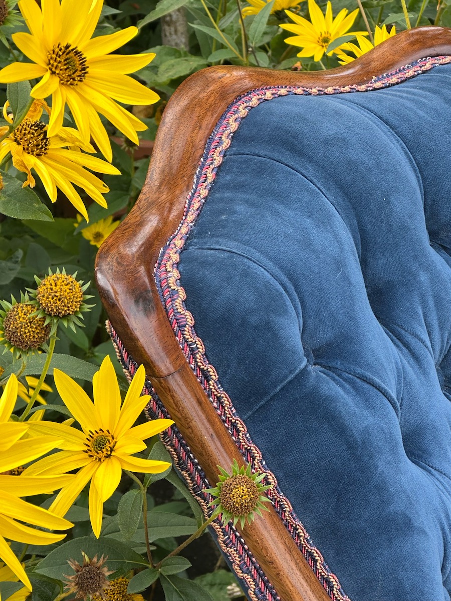 Victorian Mahogany Button Back Slipper Chair - Image 3
