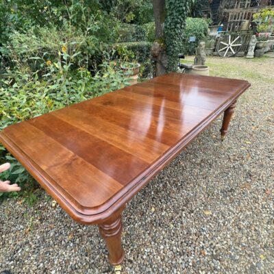 Cherrywood Extending Dining Table with 2 Leaves - Seats up to 14