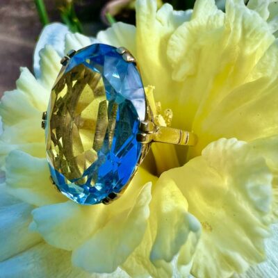 9ct Gold, Oval Facetted Synthetic Spinel Ring