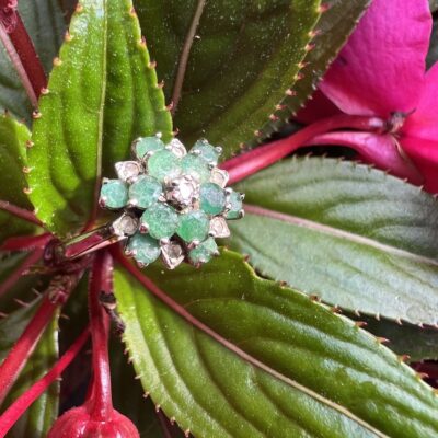 9ct Gold, Emerald & Diamond Cluster Ring